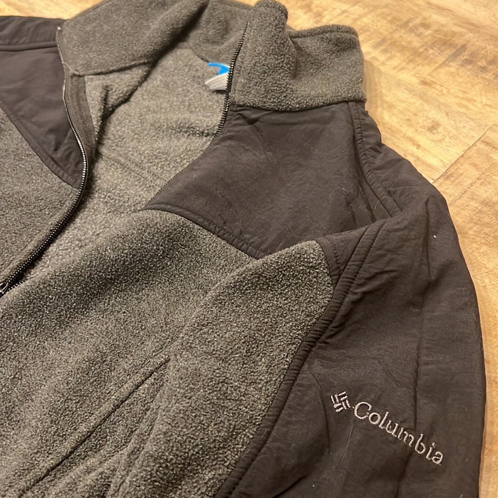 Columbia Fleece - Black/Grey Jacket - Medium - Picture 4 of 4